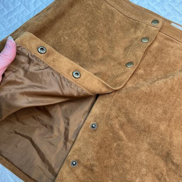 Maison Jules Womens Faux Suede Mini Skirt sz 6 Chestnut Brown Boho Cottagecore - Picture 4 of 6